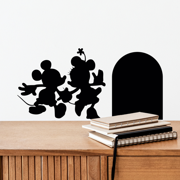 Kinderzimmer Wandtattoo: Mickey und Minnie Loch Sockelleiste